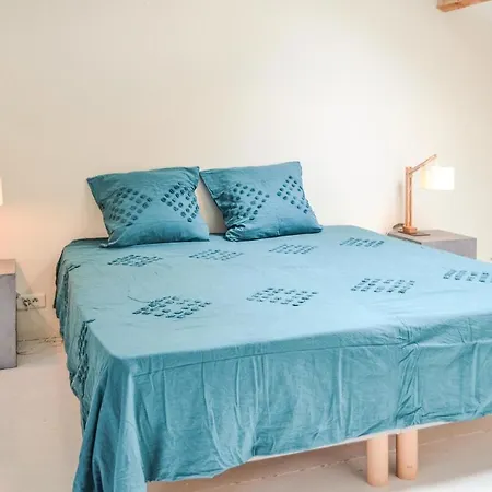 Casa de Férias Awesome In With Outdoor Swimming Pool, Heated Swimming Pool And 5 Bedrooms
